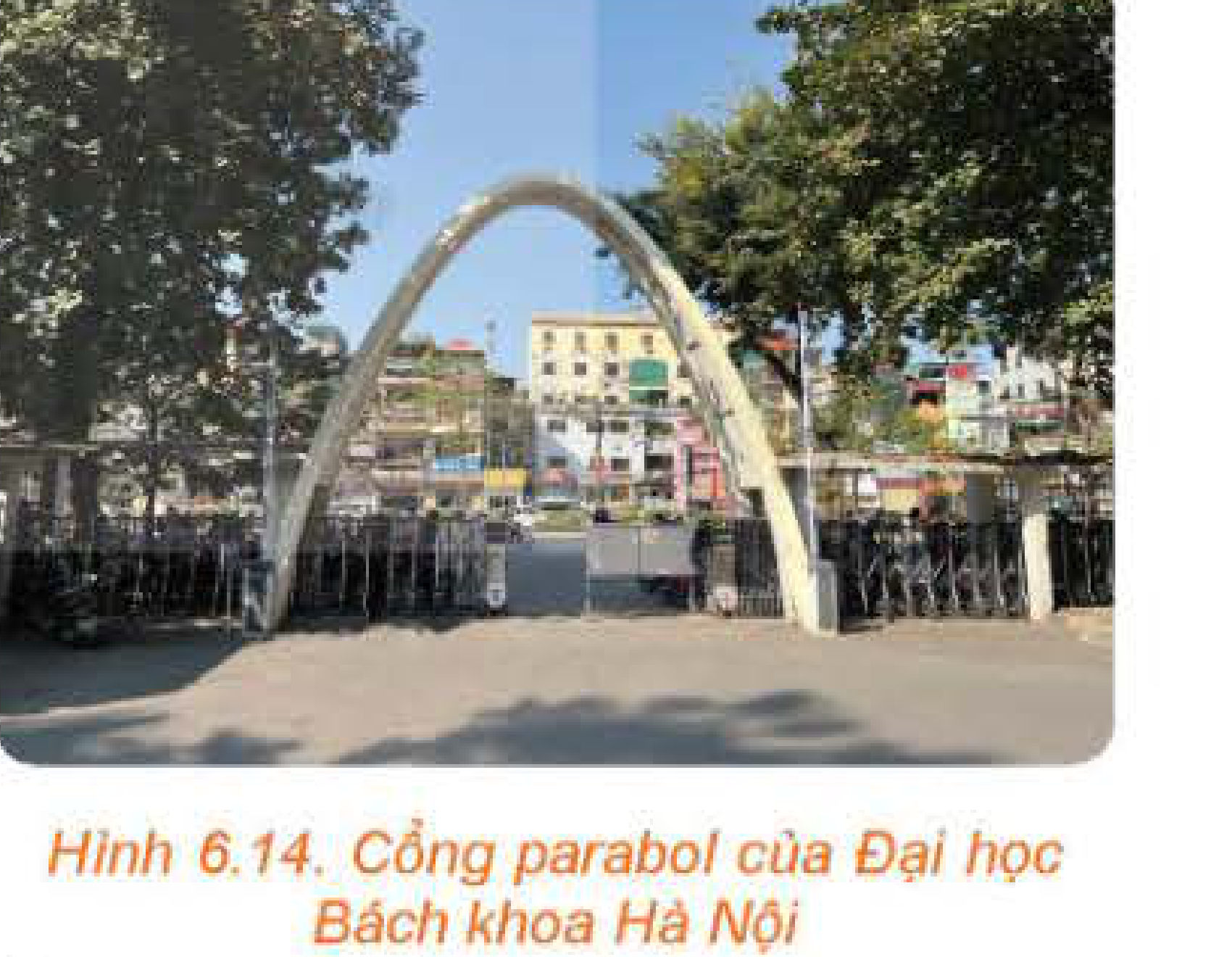 Cổng parabol ĐH Bách khoa Hà Nội